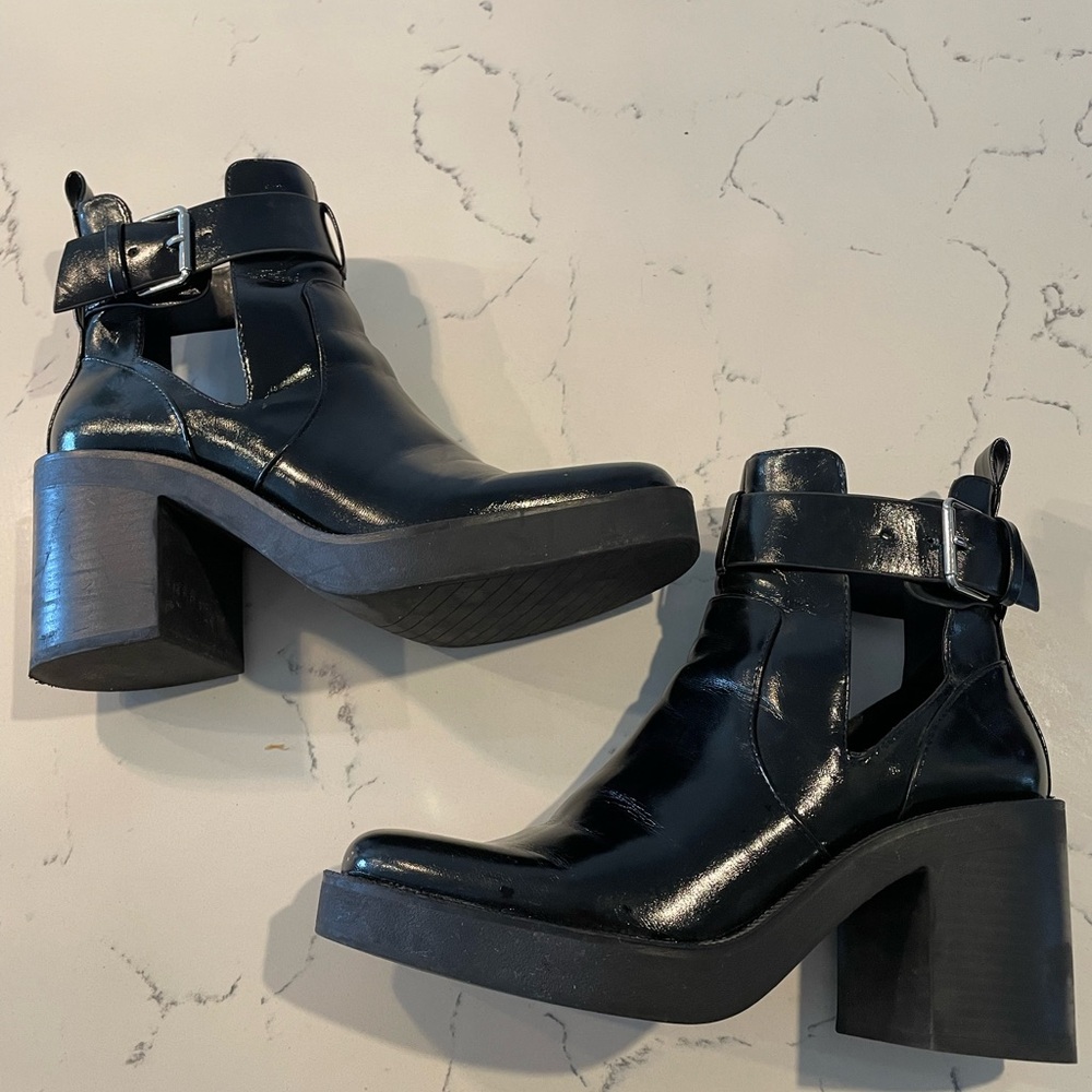 ZARA Black Leather Cut-Out Boots - Size 39